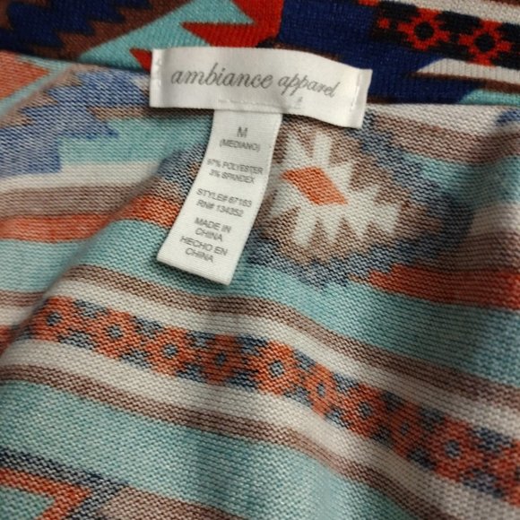 Ambience Apparel Sleeveless Poncho Top Size M - Picture 8 of 8